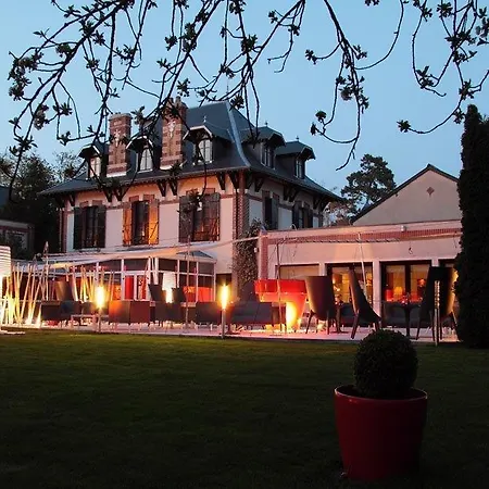 Hotel L'assiette Champenoise 5*